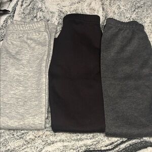 Fleece Lined Pants QTY: 3 l 5-6Y
